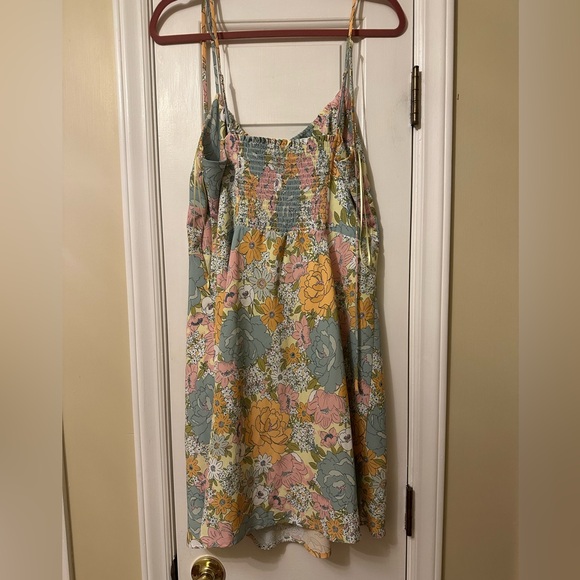 Wayf Floral Mini-Dress - Picture 3 of 8